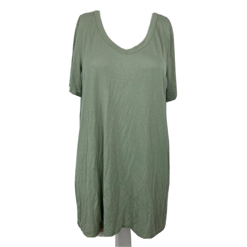 Ahn & Ahn Shirt Womens Sz M Sage Green Short Sleeve V Neck Lightweight Tee